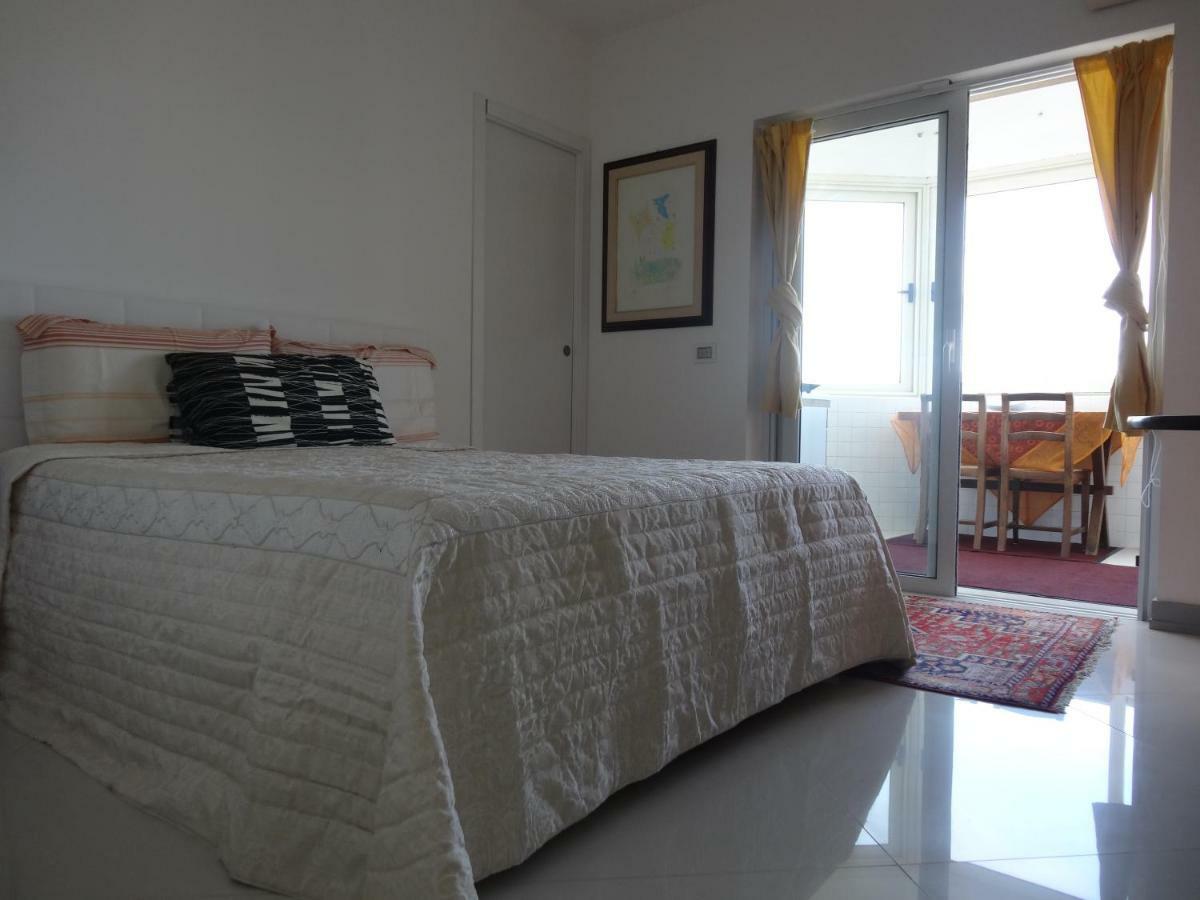 La Casa Di Gioconda Hotel Olbia Luaran gambar
